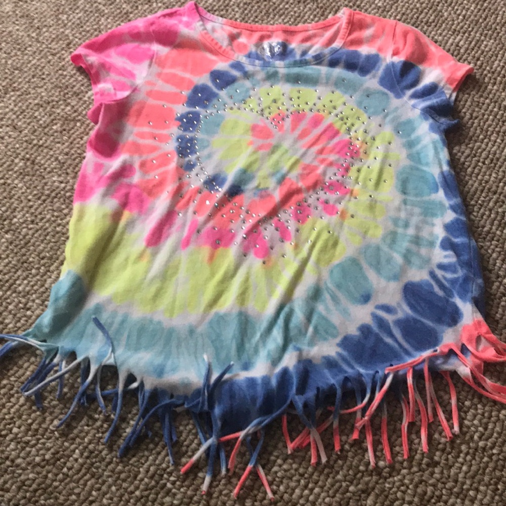 Justice tee size 10